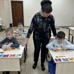 При поддержке «Женского движения Единой России» в Рязани разработали адаптационные курсы для детей с аутизмом