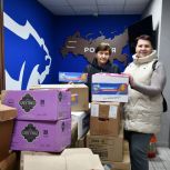 Транспорт, масксети, продукты, письма: «Единая Россия» передала помощь для бойцов на передовой