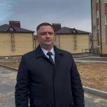 Максим Сорокин оценил итоги комплексного благоустройства двора на улице Ленина