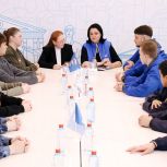 Заслуженный юрист РФ Лиана Пепеляева встретилась с рязанскими волонтерами