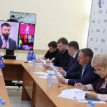 Депутаты фракции «Единая Россия» написали «Диктант Победы»