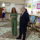 Рияз Комаров встретился с педагогами и воспитанниками школы искусств Заинска