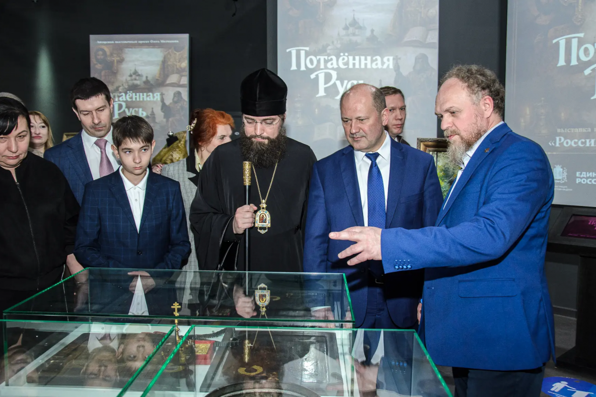 При поддержке «Единой России» в Ростове-на-Дону открылась художественная выставка «Потаённая Русь»