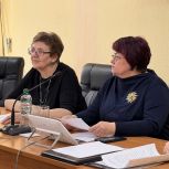 Руководитель фракции партии «Единая Россия» Лариса Шумкина поучаствовала в работе пленума Совета ветеранов Троицкого округа
