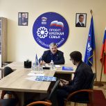 Депутаты провели приёмы граждан по личным вопросам