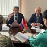 Вопросы жителей решает парламентарий
