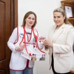 В «Единой России» поддерживают всероссийскую акцию «Красная гвоздика»