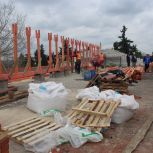В Славяносербской спортивной школе идет ремонт по народной программе Единой России