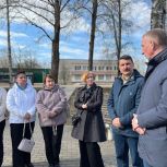 Ремонт дорог, дефицит медиков и газификацию обсудили с депутатом Госдумы жители Куньи