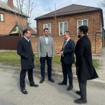 Депутат «Единой России» Раджив Мирзалиев оценил качество дорог в Пролетарском районе Ростова-на-Дону