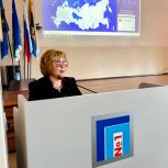 Ирина Урванцева рассказала трудовым коллективам Сургута о предварительном голосовании партии