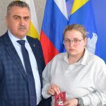 В Сапожковском округе вручили ордена Мужества родственникам героев СВО