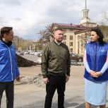 Единая Россия помогает обновить сквер у памятника ликвидаторам последствий аварии на ЧАЭС