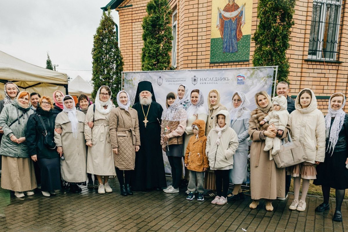 «Единая Россия» организовала в Липецке семейный праздник