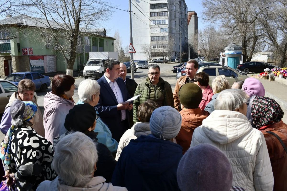 Депутаты горсовета взяли на контроль ситуацию с общественным транспортом в Оренбурге