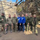 Партийцы доставили из Югры в ЛНР посылки для защитников