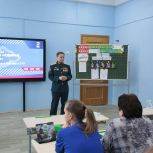Участник СВО Эльдар Шарипов обсудил с педагогами школы №1550 патриотические инициативы
