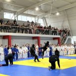 «Сила России»: более 150 юных спортсменов Поволжья участвовали в турнире по дзюдо памяти участника СВО, мастера спорта СССР по дзюдо Сергея Емельянова