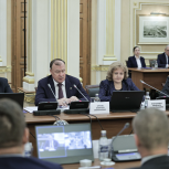 Людмила Бабушкина назвала создание условий для развития промышленности первоочередной задачей депутатов