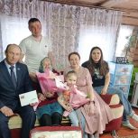 Единороссы поздравили ветерана тыла из Бавлинского района с днем рождения