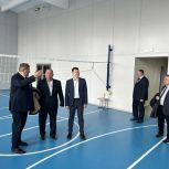 Денис Голобородько оценил результаты капитального ремонта Угловской школы