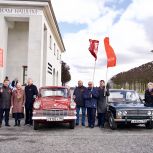 Петербургские единороссы организовали автопробег, посвященный «Диктанту Победы»