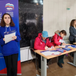 Тюменцы вносят предложения в Народную программу «Единой России» на ярмарке трудоустройства