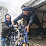 Московские единороссы доставили в госпиталь помощь для участников СВО
