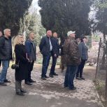 В Алуште проверили состояние объектов капремонта МКД в рамках партпроекта «Единой России» «Школа ЖКХ»