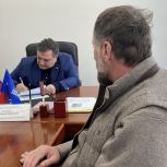 Депутат Госдумы Сайгидпаша Умаханов провёл приём граждан в Махачкале