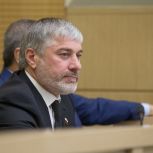 Валентина Матвиенко поздравила сенатора Сулеймана Геремеева с награждением орденом Почёта