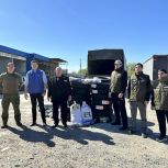 «Газпром добыча Астрахань» вместе с «Единой Россией» передали гуманитарную помощь на СВО