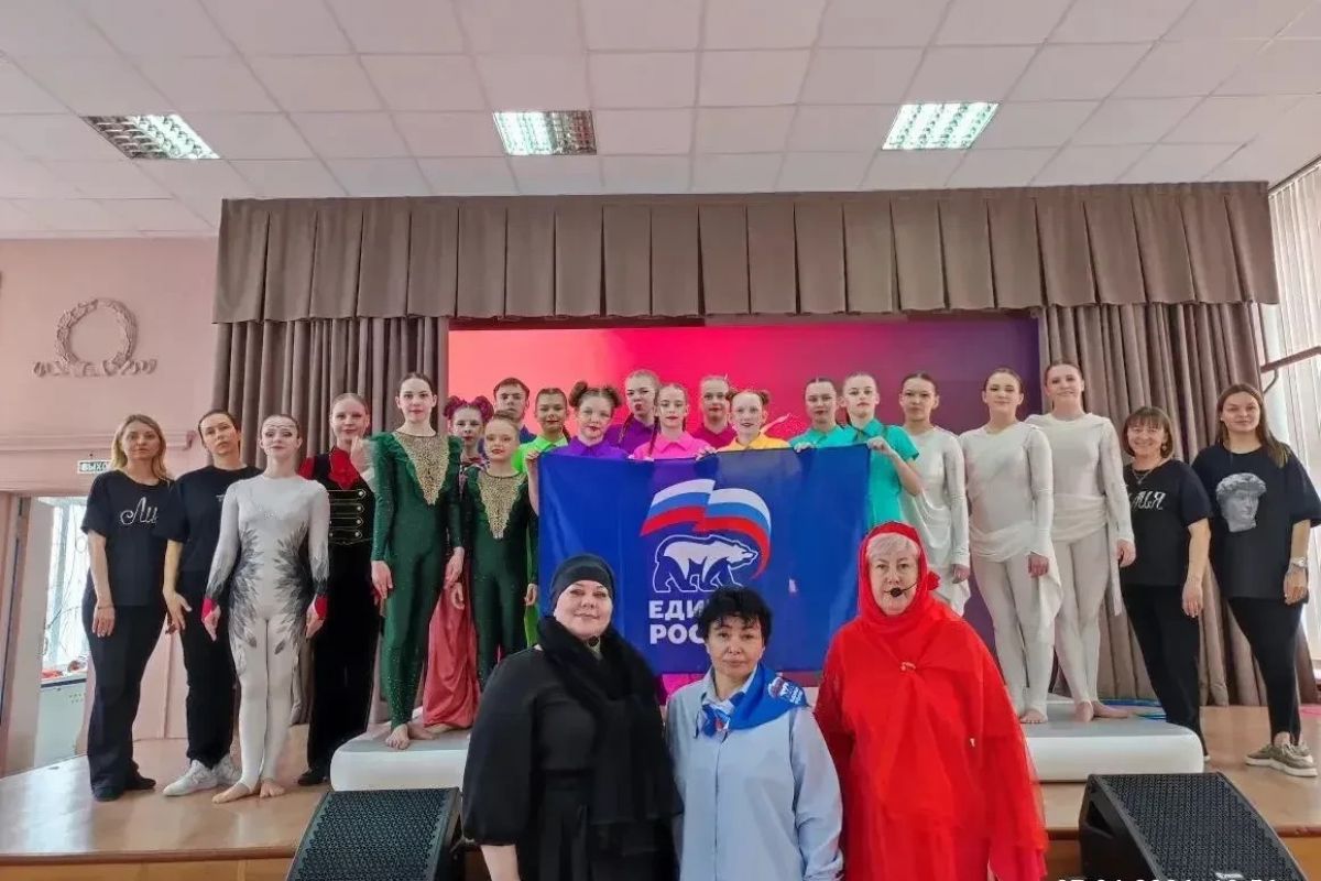 В Миассе в школе №30 в очередной раз прошла акция «Под куполом победы»
