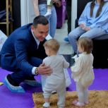 Максим Иванов проверил, как выстроена система поддержки материнства в Хабаровском крае