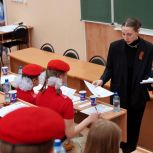36 тысяч площадок, 75 стран мира, новые форматы и партнёры: «Единая Россия» 24 апреля проведёт «Диктант Победы»