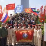 Активисты «Единой России» приняли участие в акции «Вахта Памяти – 2026» в Кизилюрте