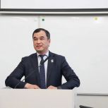 «Молодая Гвардия Единой России» организовала в ИрГУПСе встречу студентов с депутатом ГД РФ Сергеем Теном