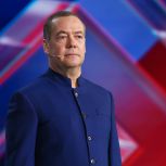 Дмитрий Медведев: Победа России неизбежна в условиях, когда Европа конфликтует с США, а Вашингтон — со всем миром