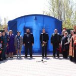 В Стаханове по народной программе «Единой России» благоустроили сквер у мемориала героям-чернобыльцам