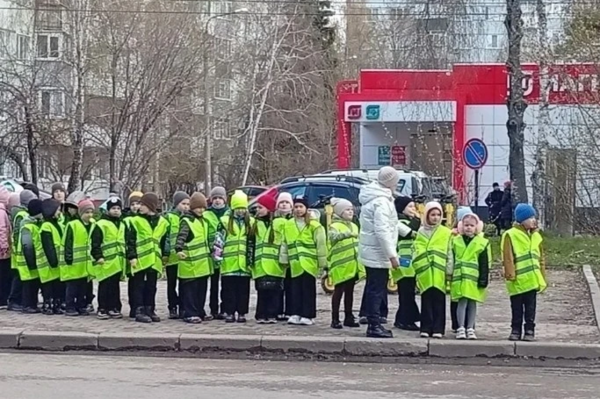 В рамках партпроекта «Безопасные дороги» провели акцию детского дорожно-транспортного травматизма