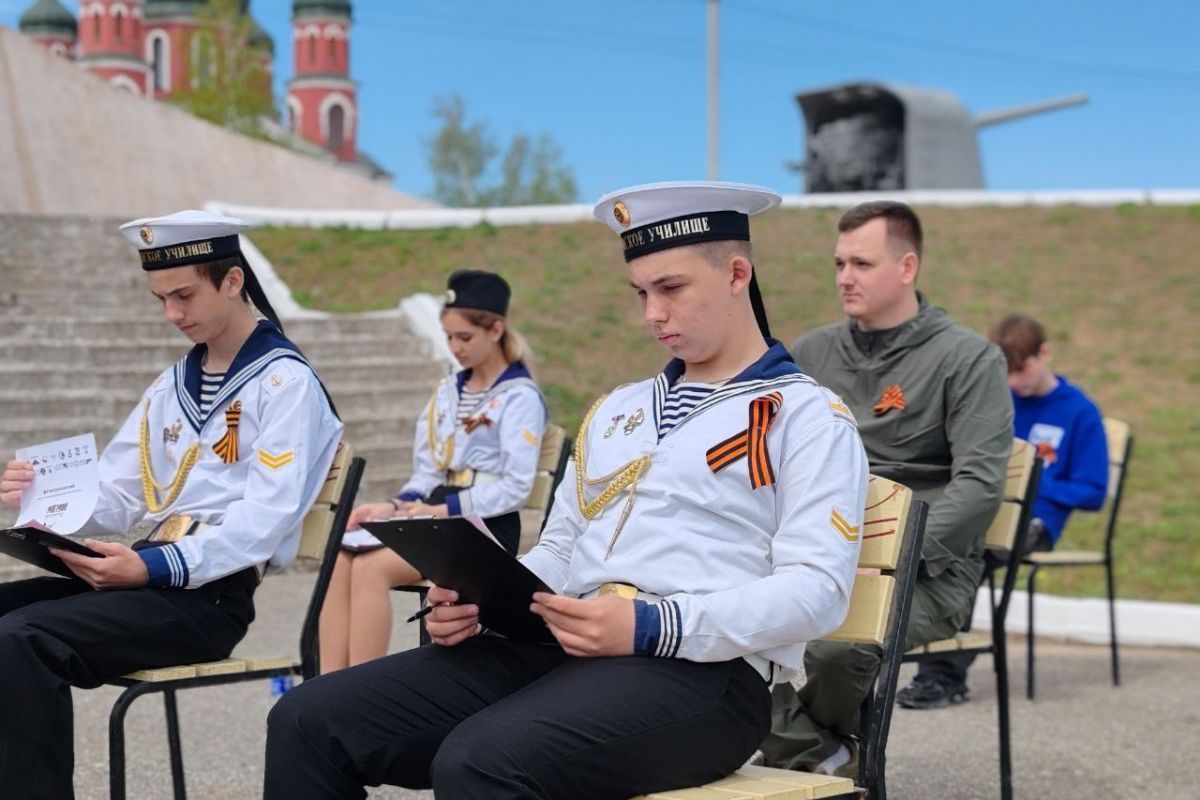 «Единая Россия» подготовила в Херсонской области более 130 площадок для проведения «Диктанта Победы»