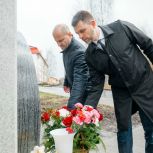 В Трехгорном почтили память 110 своих героев-чернобыльцев