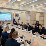 Анна Лопаткина в Санкт-Петербурге проводит заседание постоянного комитета ПАСЗР по вопросам местного самоуправления