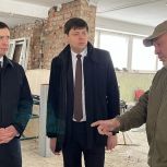 Михаил Зубарев продолжает контроль ремонтов по программе «Модернизация школьных систем образования»