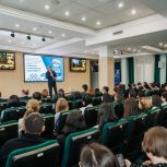 Секретарь Бурятского реготделения Партии встретился с сотрудниками Отделения Социального фонда России по Бурятии