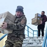 «Единая Россия» отправила из Пыть-Яха «за ленточку» 3 тонны посылок