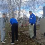 В Пугачёве привели в порядок мемориал участникам Великой Отечественной войны