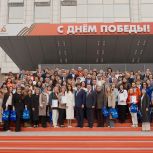 В Тюмени отметили работу первичек и вручили партбилеты новым членам «Единой России»