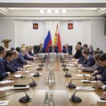 Секретарь реготделения партии, Губернатор Александр Гусев встретился с членами фракции «Единая Россия» в Воронежской областной Думе