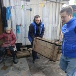 «Единая Россия» помогает жителям Йошкар-Олы справляться с последствиями паводка